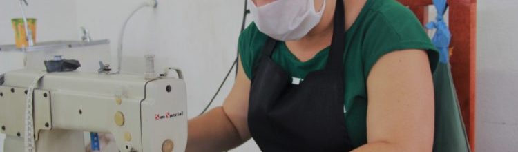Prefeitura tem produção própria de mais de 80 mil máscaras para profissionais de saúde